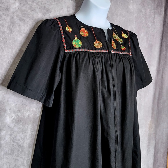 Go Softly Christmas Patio Dress Womens PM Black Ornament Robe Lounger House Coat - Picture 7 of 10